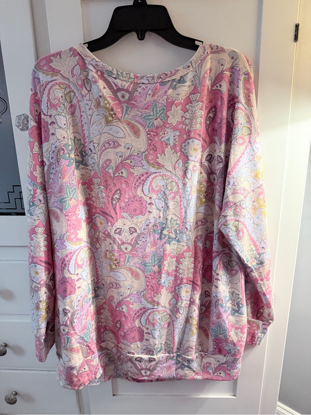 Dear Scarlett Paisley Print Scoop-Neck Long Sleeve Top - Pink - Picture 6 of 9